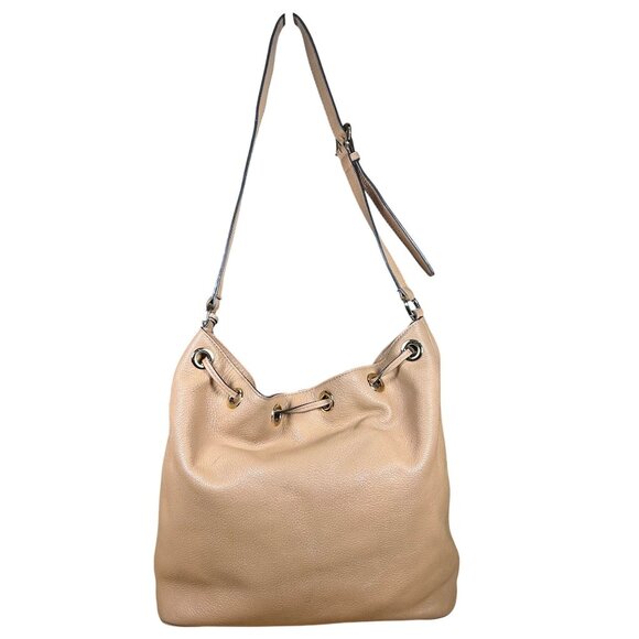 Michael Kors Jules Large Drawstring Bucket Bag in Tan Caramel Pebbled Leather - Picture 4 of 12